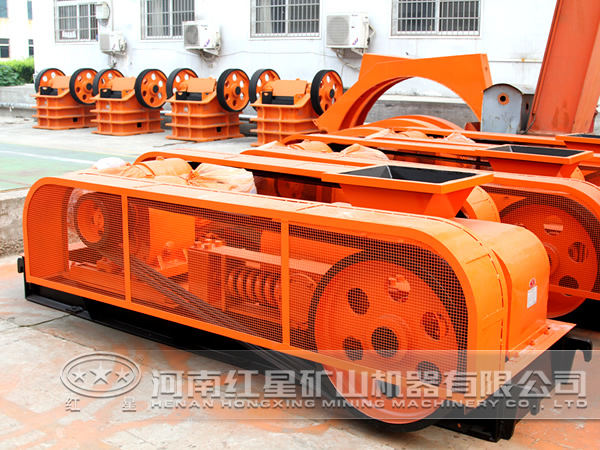 河卵石對輥式破碎機(jī)